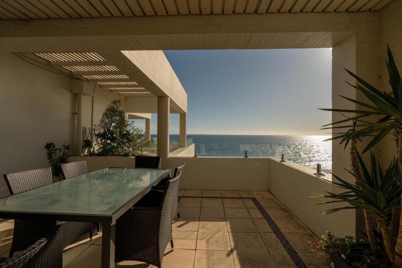 Beach View Apartment In Cottesloe Perth Esterno foto