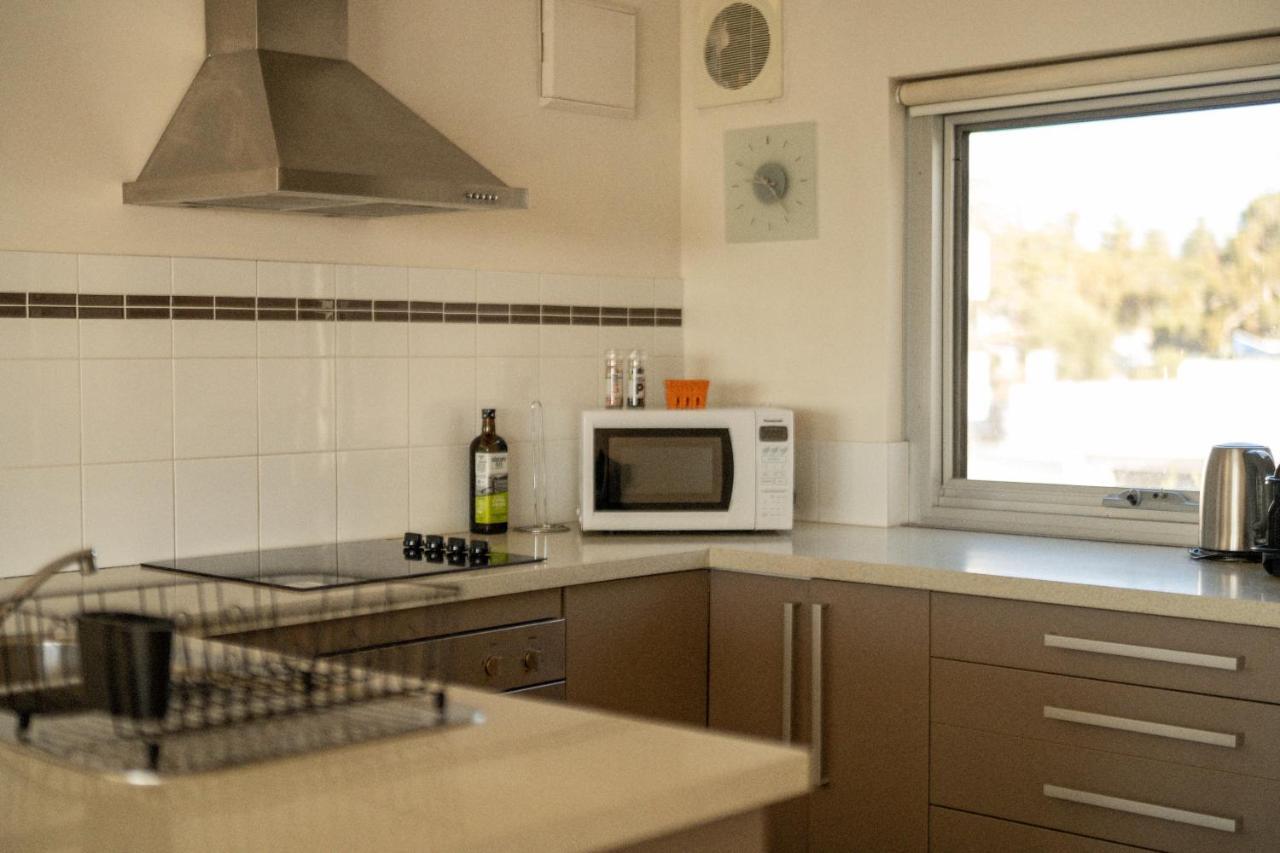 Beach View Apartment In Cottesloe Perth Esterno foto